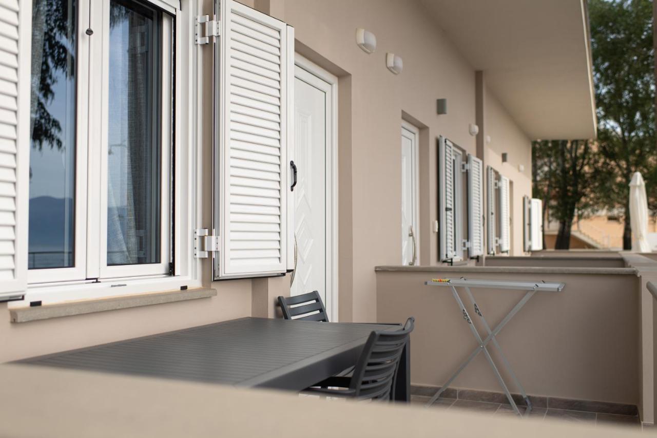 Loggos Apartments لونغوس المظهر الخارجي الصورة